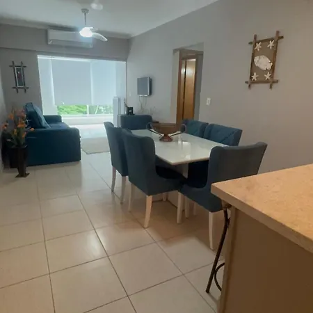 LINDO, apartamento praia da enseada Ubatuba, 100 mts da praia-3